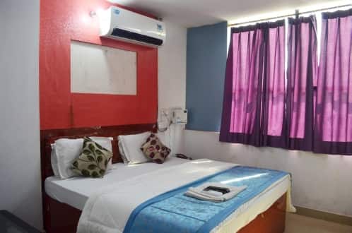 Hotel Veera Inn, Lucknow 2